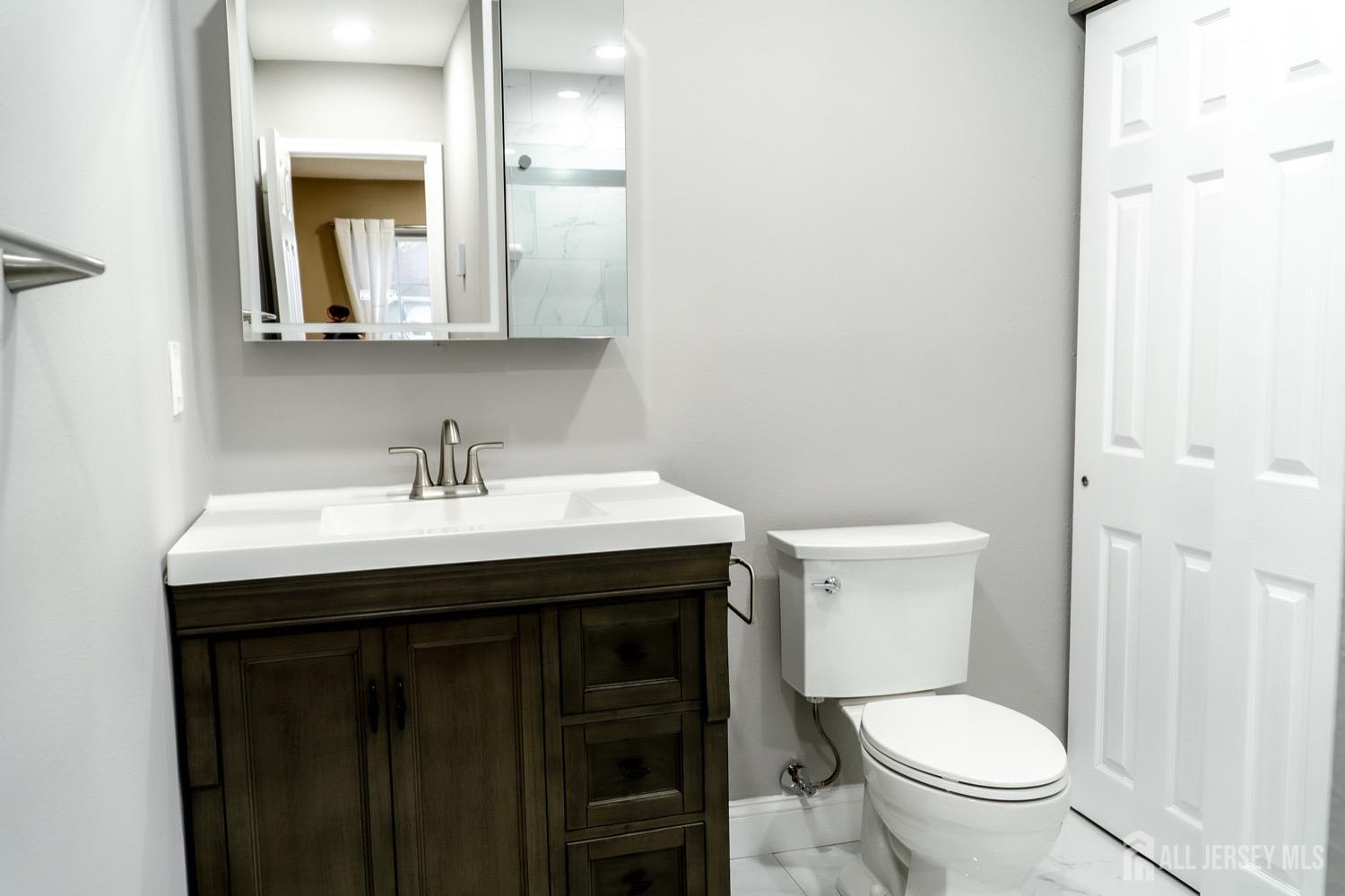 646-B Nutley Drive, Monroe Township, New Jersey image 18