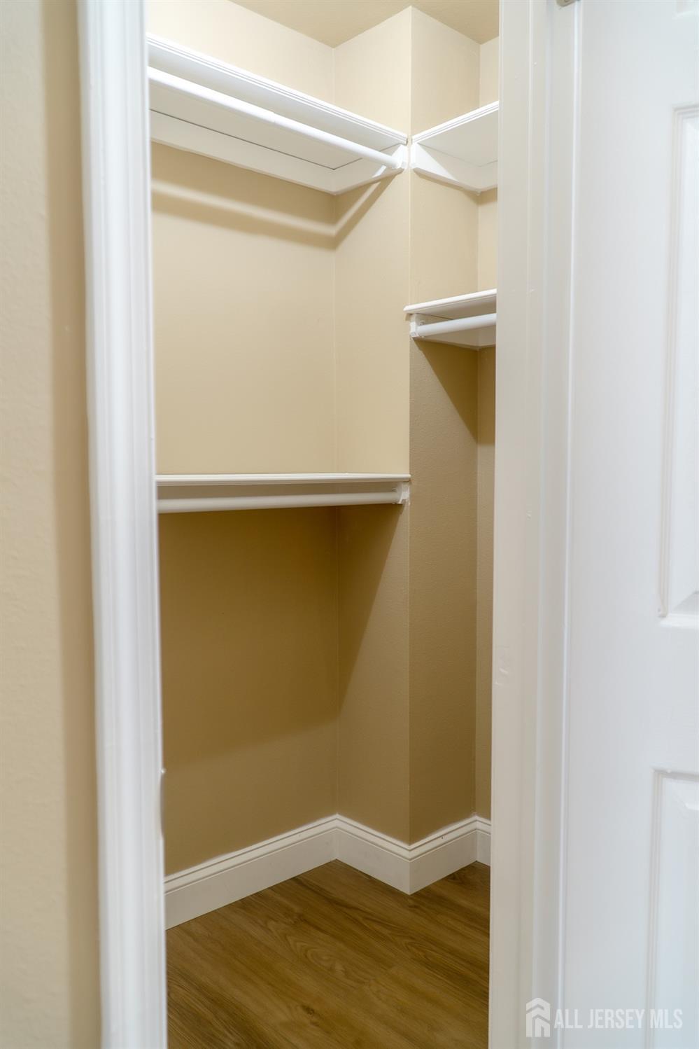 646-B Nutley Drive, Monroe Township, New Jersey image 3