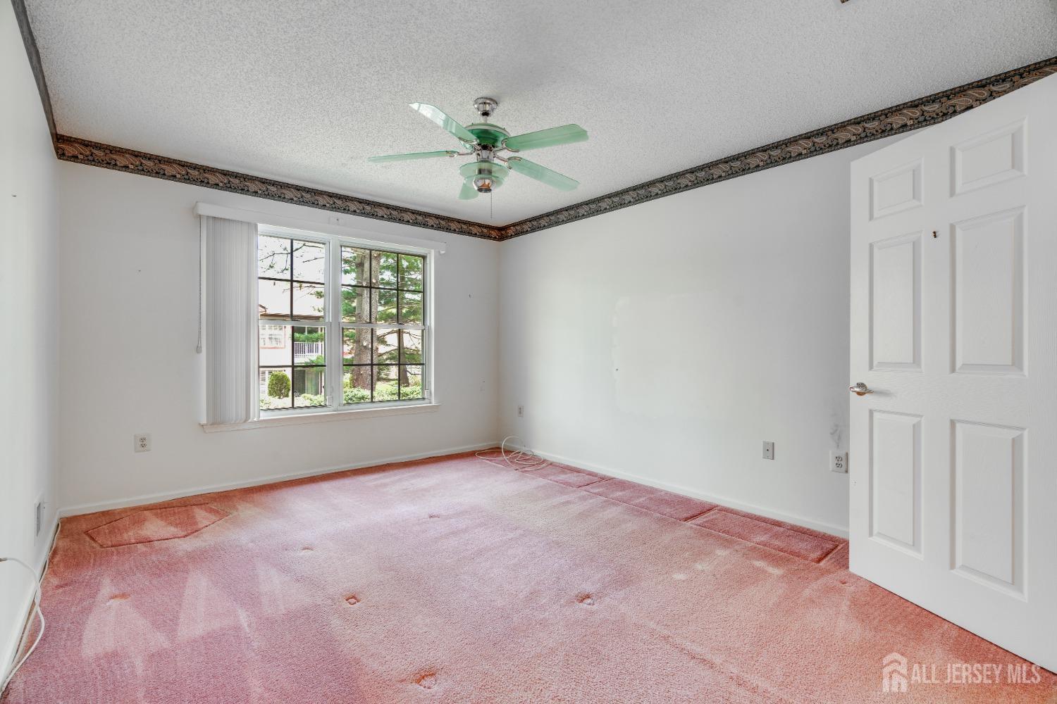 306 Kinglet Drive, Monroe Township, New Jersey image 11