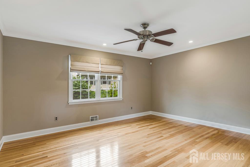 318 Ambrose Avenue, Middlesex, New Jersey image 21