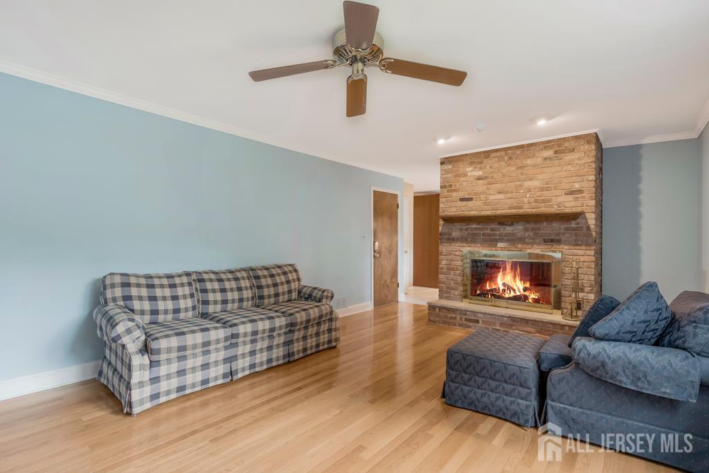 318 Ambrose Avenue, Middlesex, New Jersey image 20