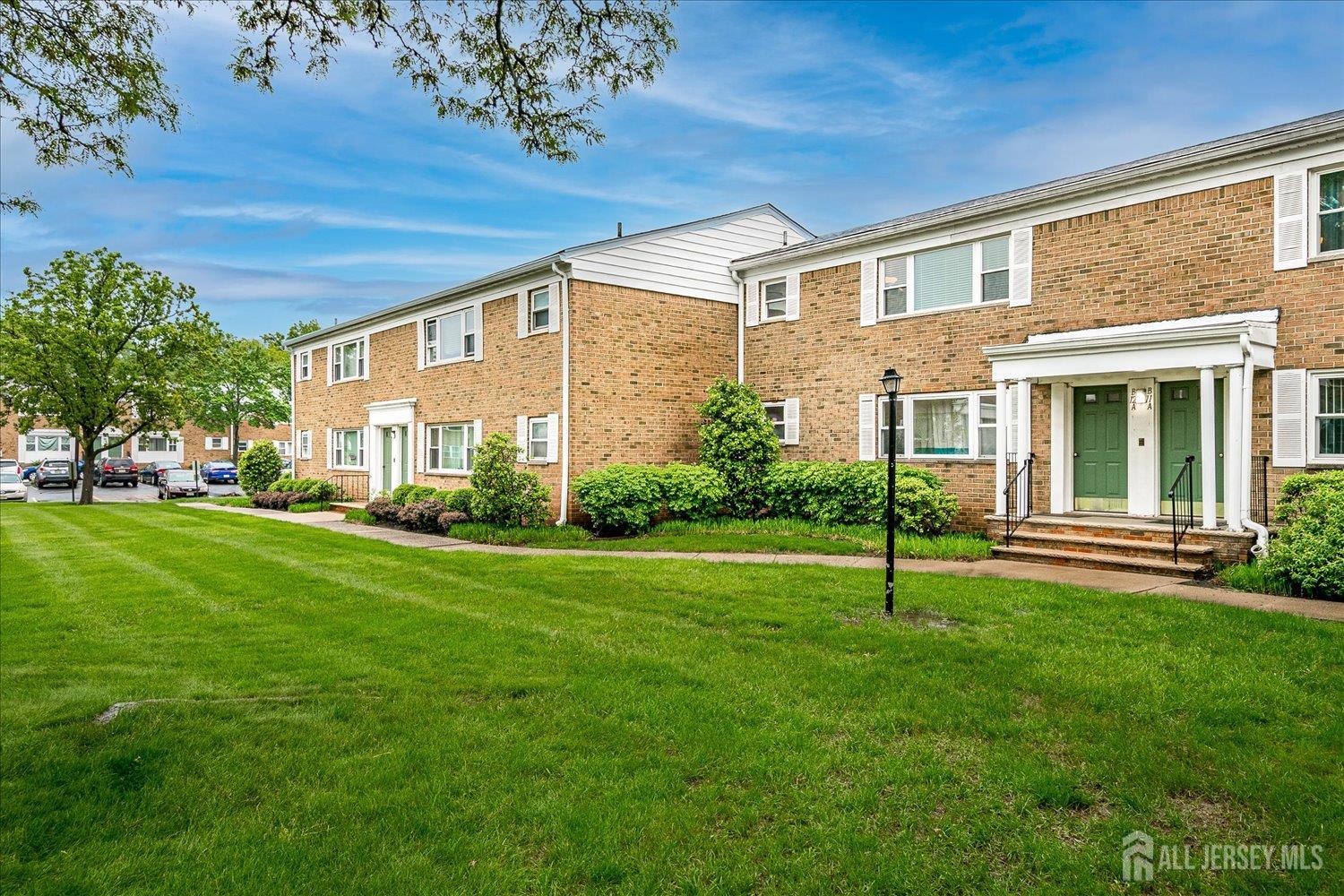 47 Judson Street #12B, Edison, New Jersey image 1