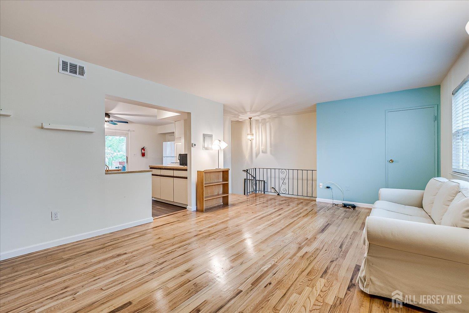 47 Judson Street #12B, Edison, New Jersey image 8
