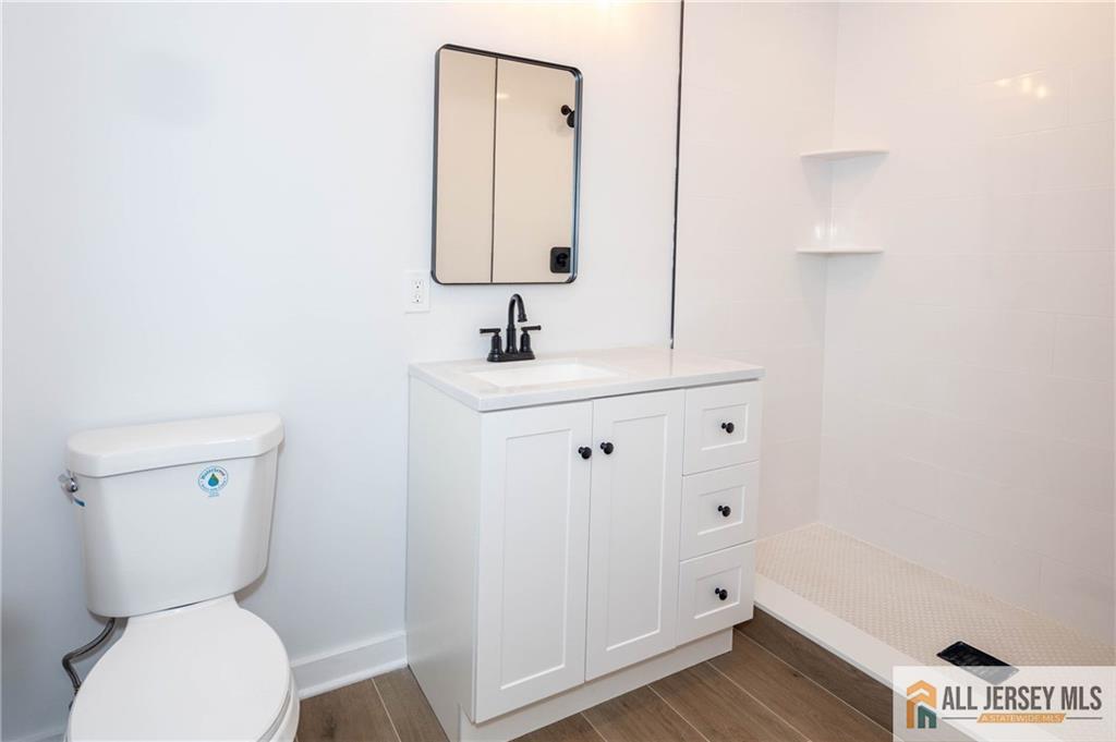 38 Hillcrest Avenue, Edison, New Jersey image 29