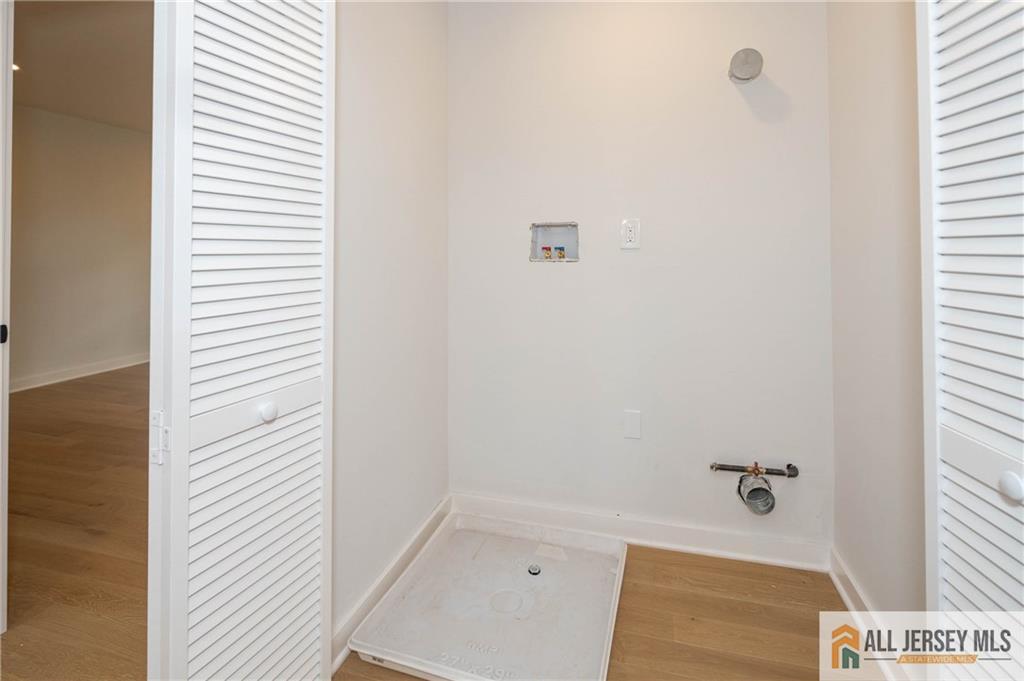 38 Hillcrest Avenue, Edison, New Jersey image 41
