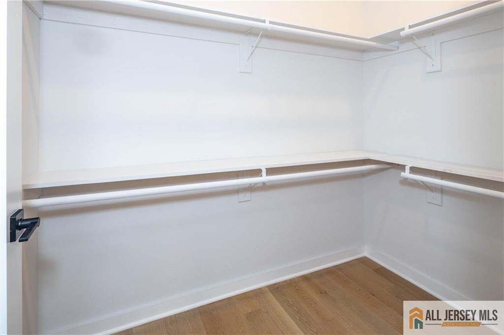 38 Hillcrest Avenue, Edison, New Jersey image 25