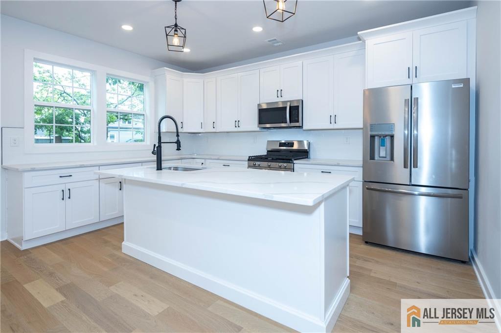 38 Hillcrest Avenue, Edison, New Jersey image 10
