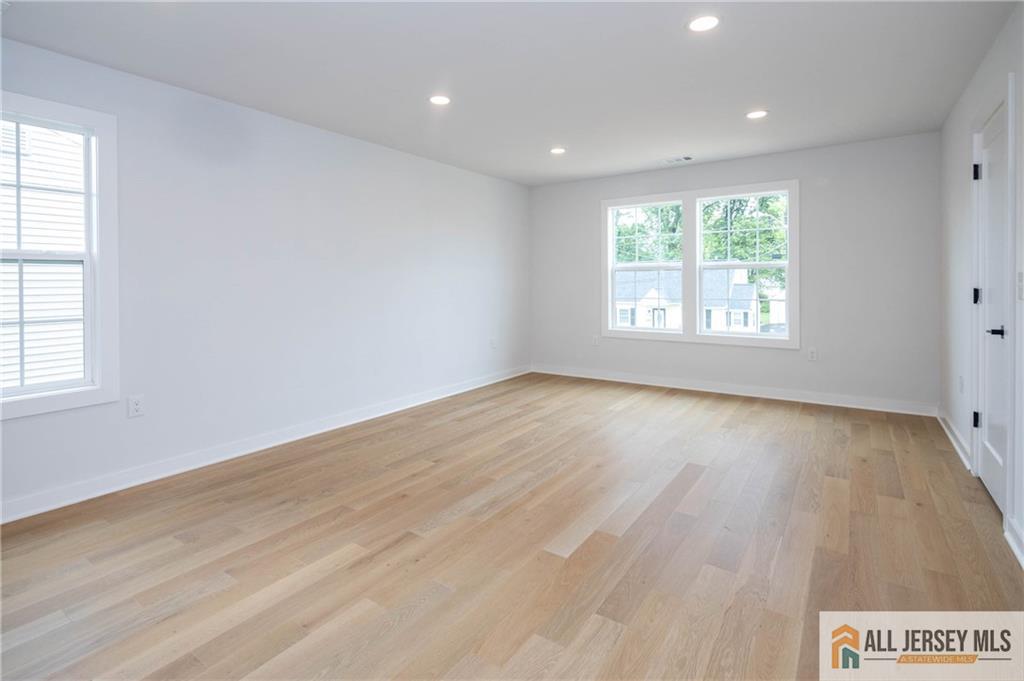 38 Hillcrest Avenue, Edison, New Jersey image 30
