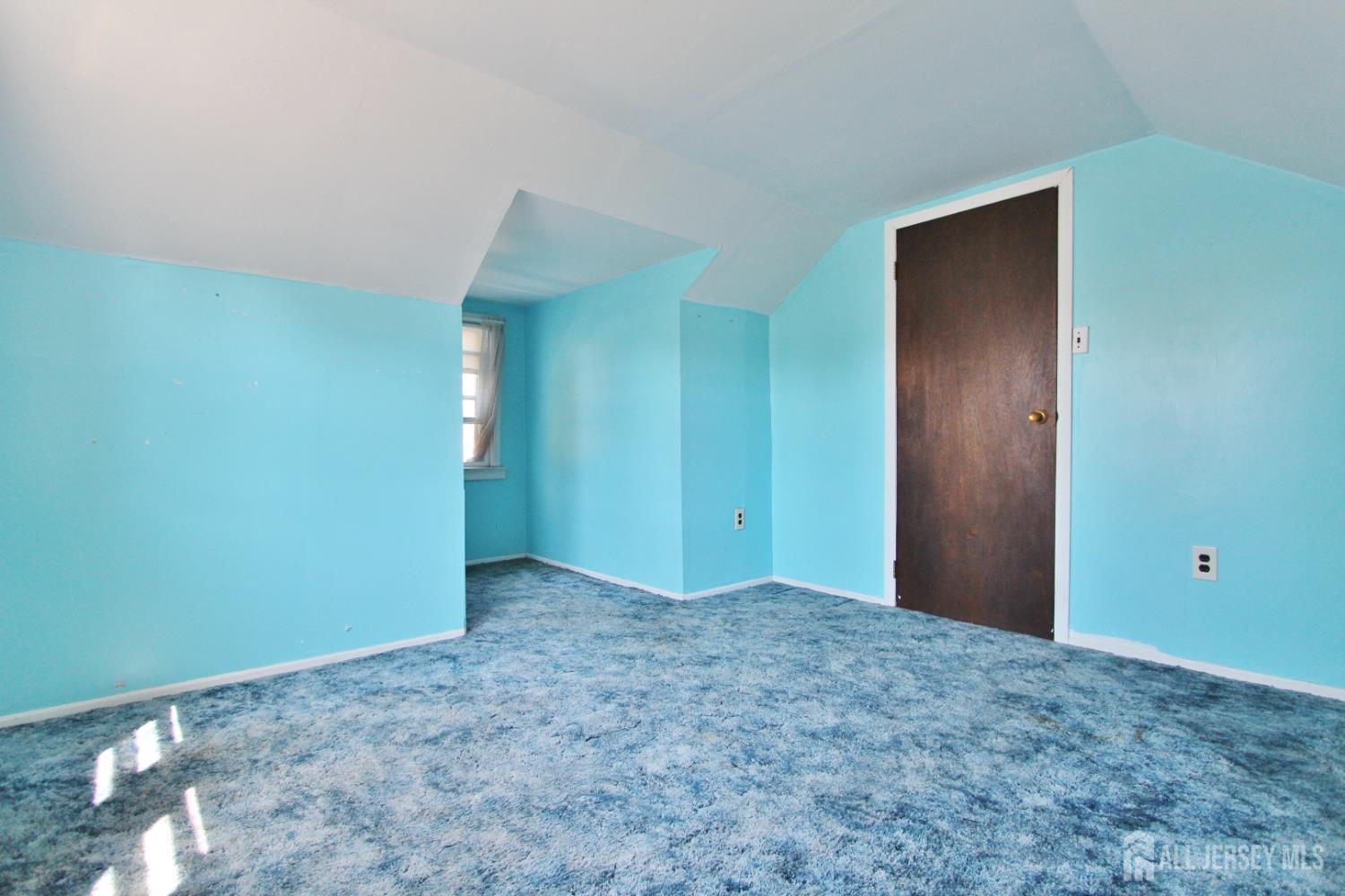 Rahway, New Jersey 07065, United States, 3 Bedrooms Bedrooms, ,1 BathroomBathrooms,Residential,Active,165504