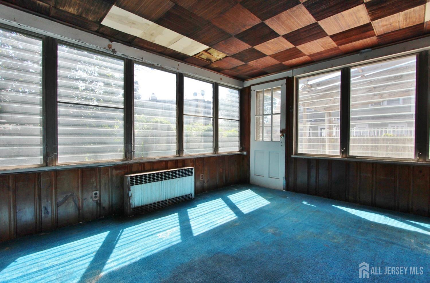 Rahway, New Jersey 07065, United States, 3 Bedrooms Bedrooms, ,1 BathroomBathrooms,Residential,Active,165504