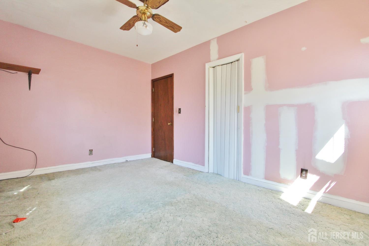 Rahway, New Jersey 07065, United States, 3 Bedrooms Bedrooms, ,1 BathroomBathrooms,Residential,Active,165504