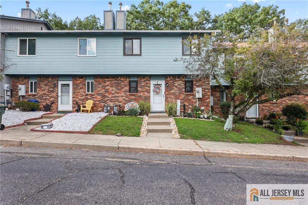 3 Eagle Court