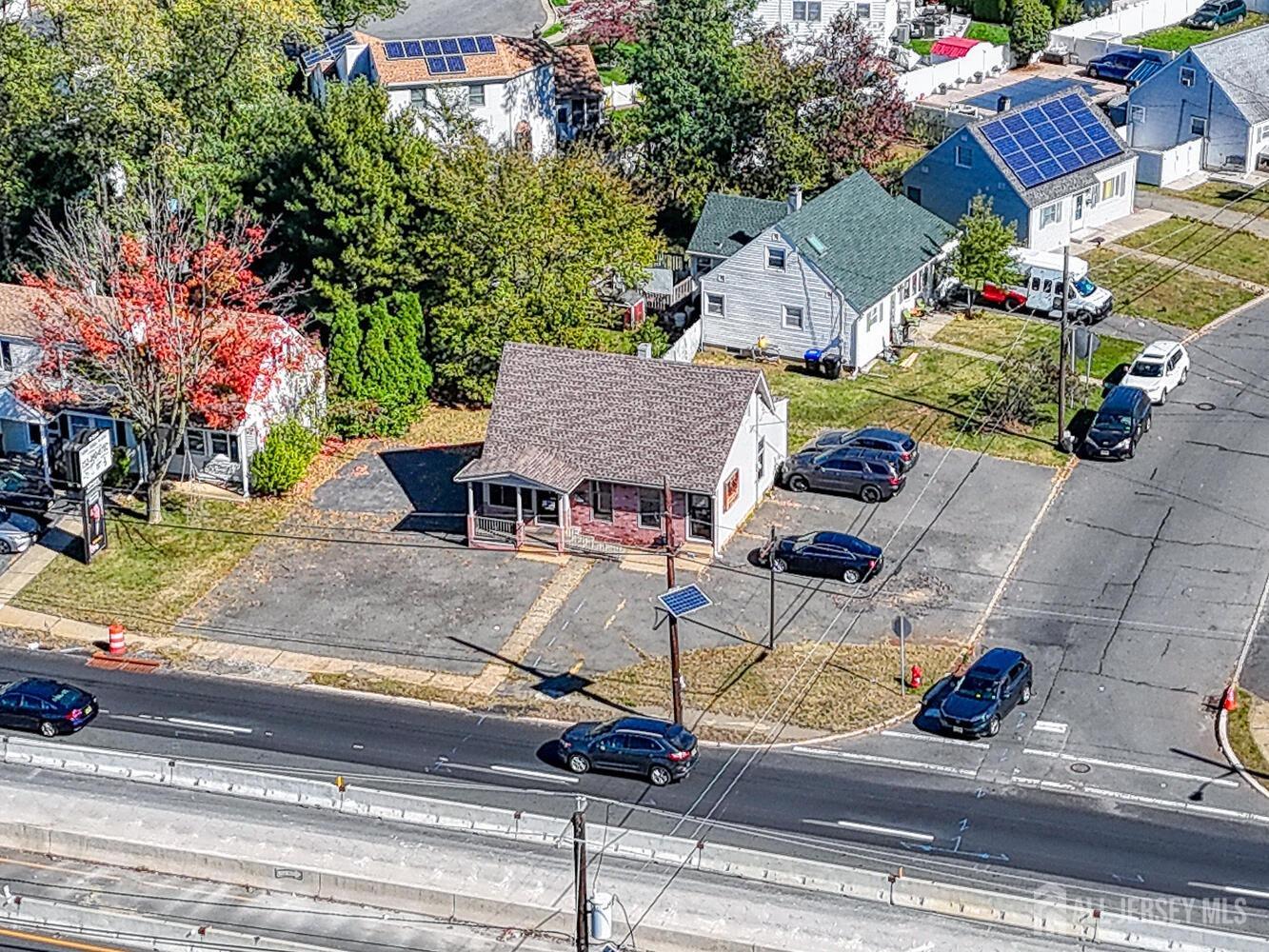 702 N State Route 18 Highway