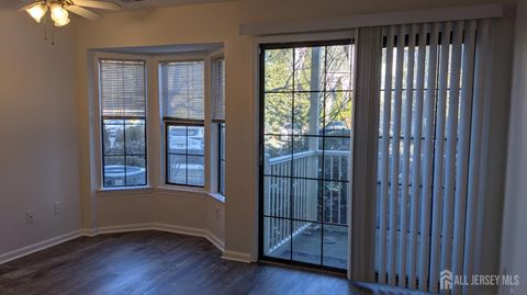 Townhouse For Rent - 282 Cozzens Court<br/> East Brunswick, NJ 08816