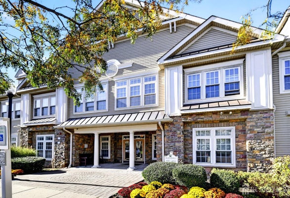5205 CEDAR VILLAGE BLVD, EAST BRUNSWICK, NJ 08816 - Image 08cf02c9f730d4ca99ec465ecd365b60/3221003344