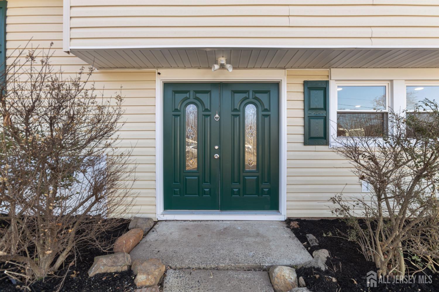 832 Ellis Parkway, Piscataway, New Jersey image 5
