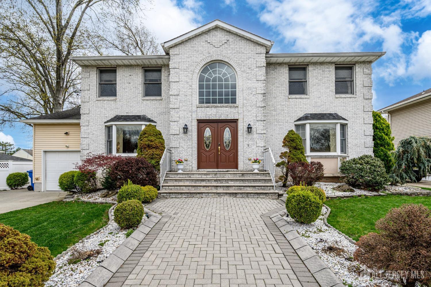 751 S Middlesex Avenue, Colonia, New Jersey image 1