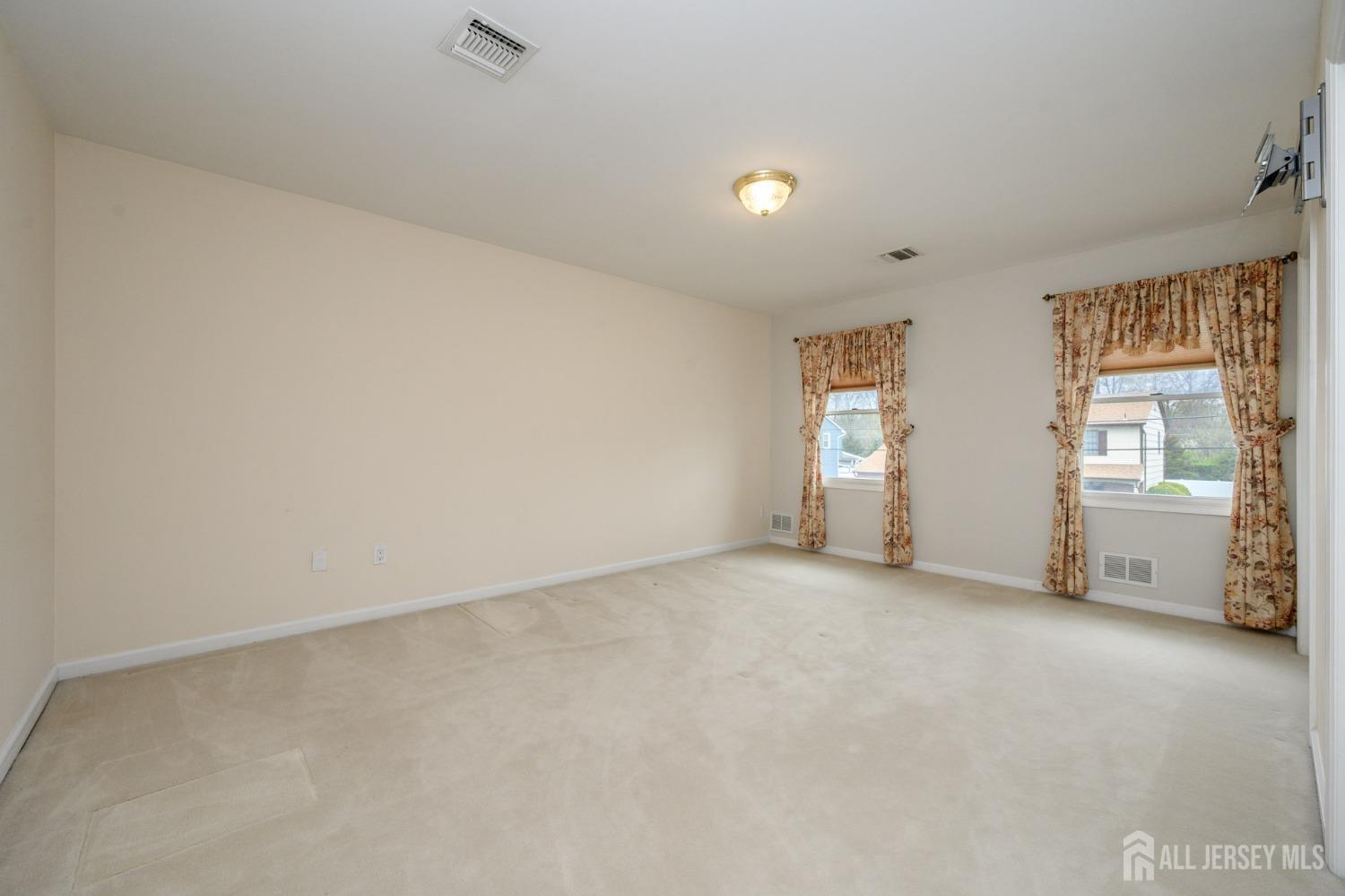 751 S Middlesex Avenue, Colonia, New Jersey image 30
