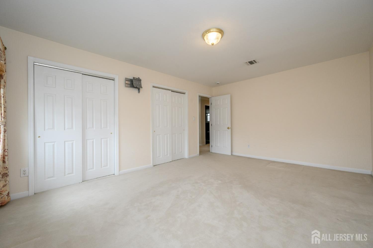 751 S Middlesex Avenue, Colonia, New Jersey image 31