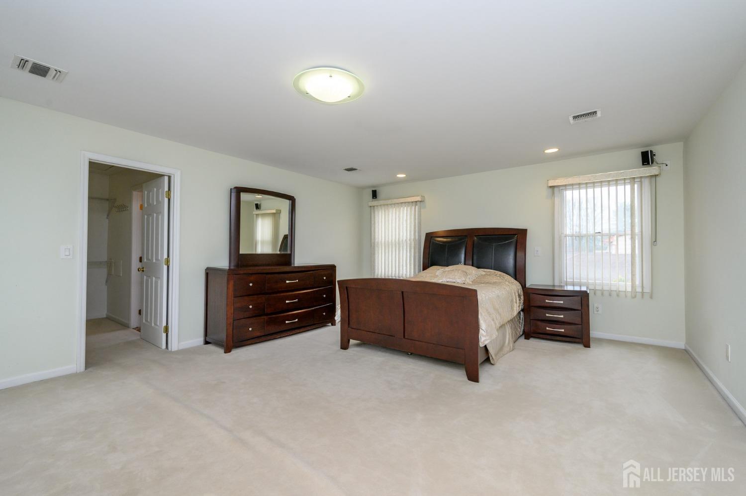 751 S Middlesex Avenue, Colonia, New Jersey image 34