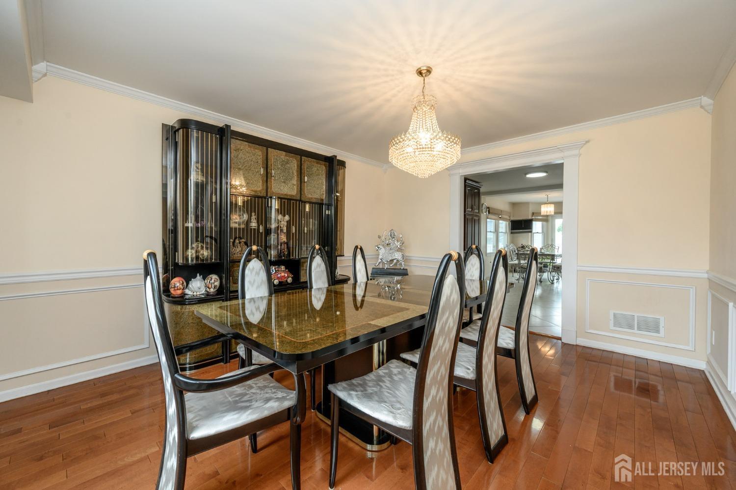 751 S Middlesex Avenue, Colonia, New Jersey image 7