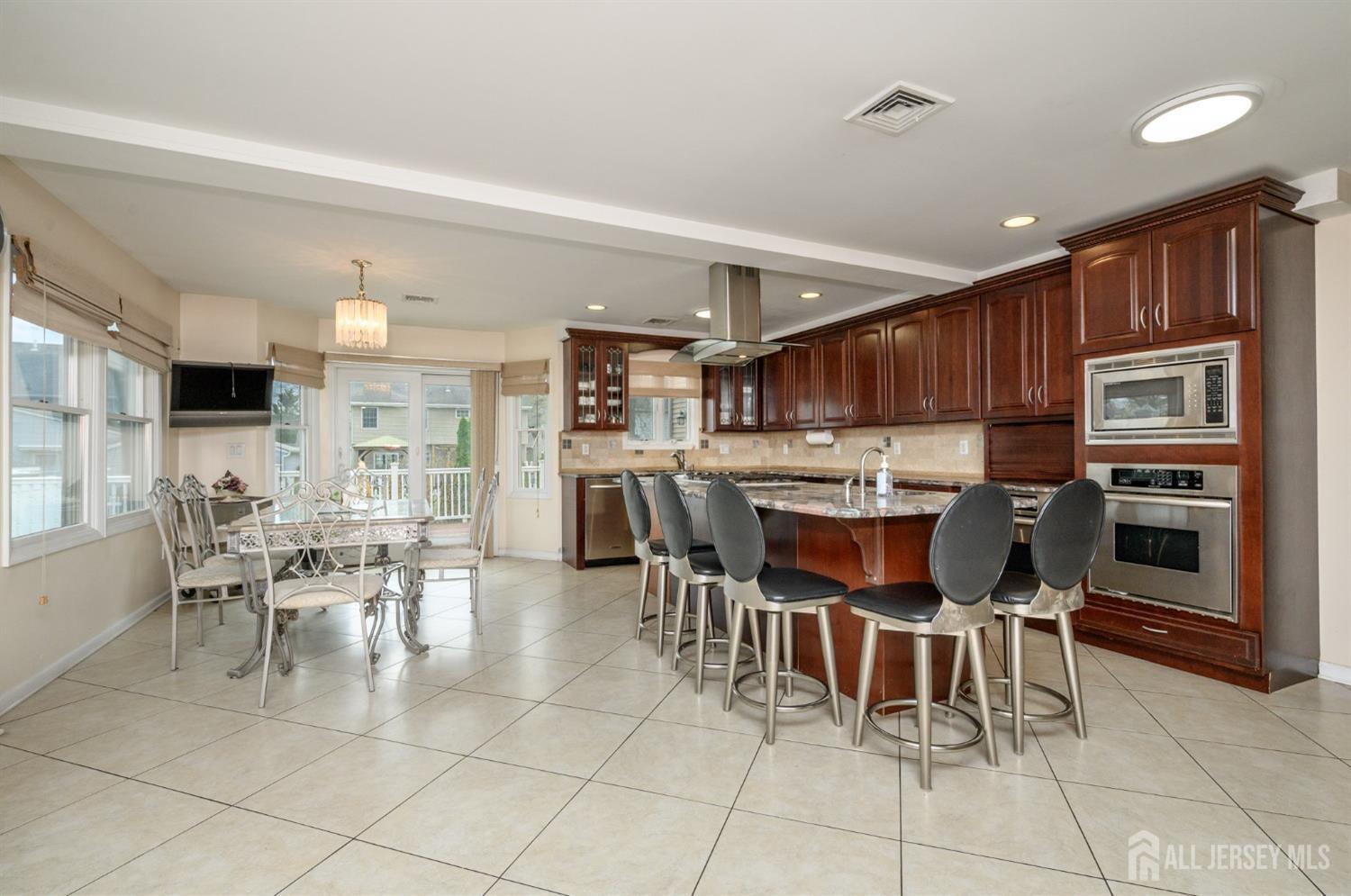 751 S Middlesex Avenue, Colonia, New Jersey image 11