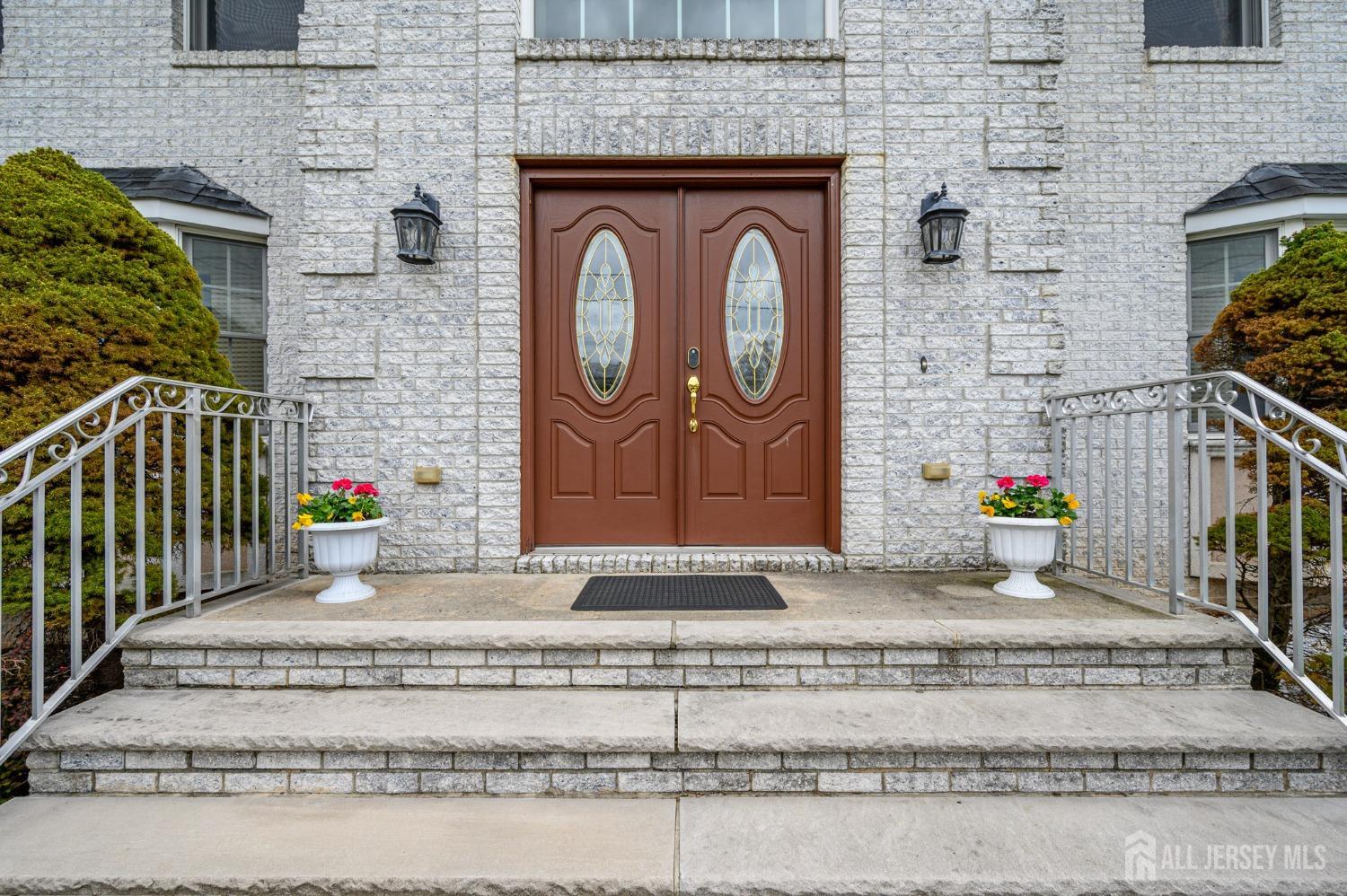 751 S Middlesex Avenue, Colonia, New Jersey image 2