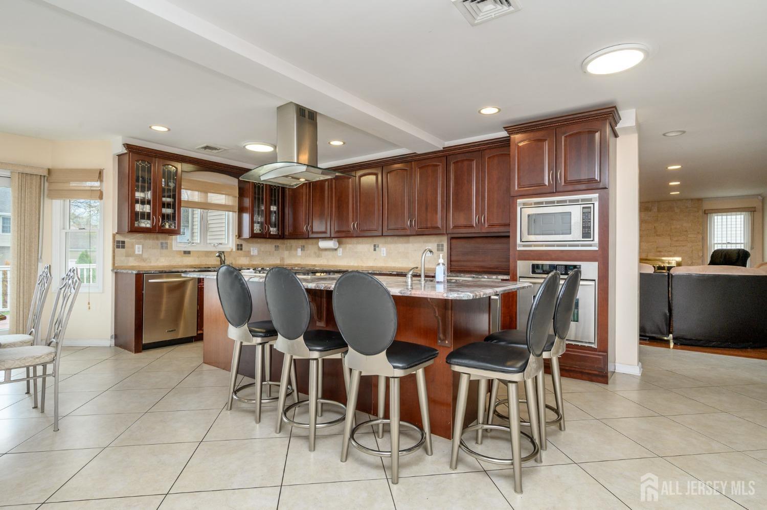 751 S Middlesex Avenue, Colonia, New Jersey image 14