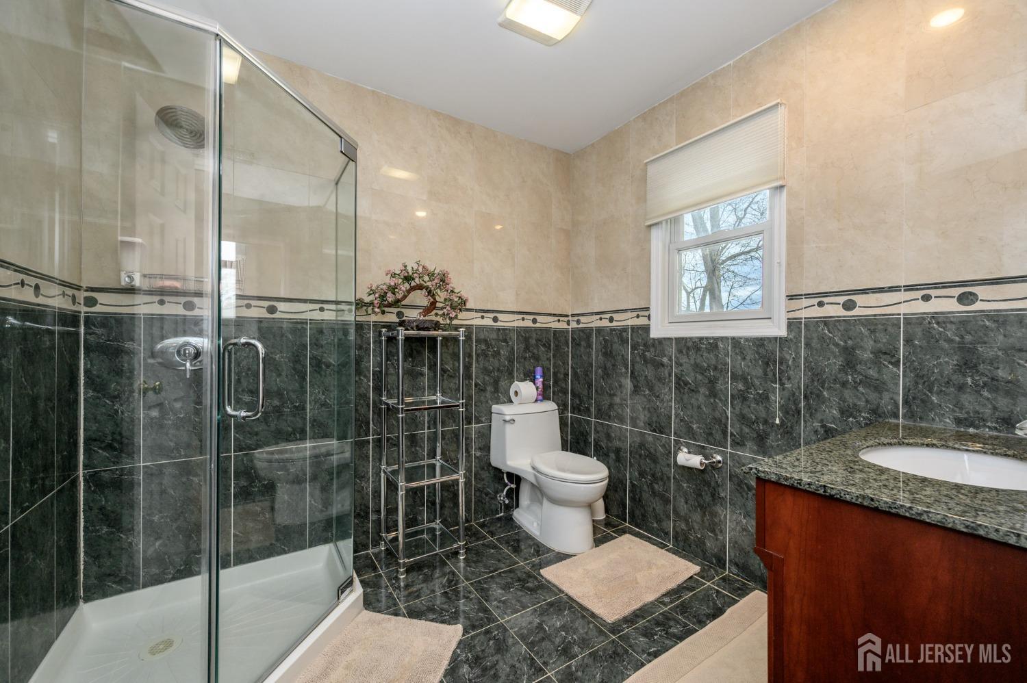 751 S Middlesex Avenue, Colonia, New Jersey image 33