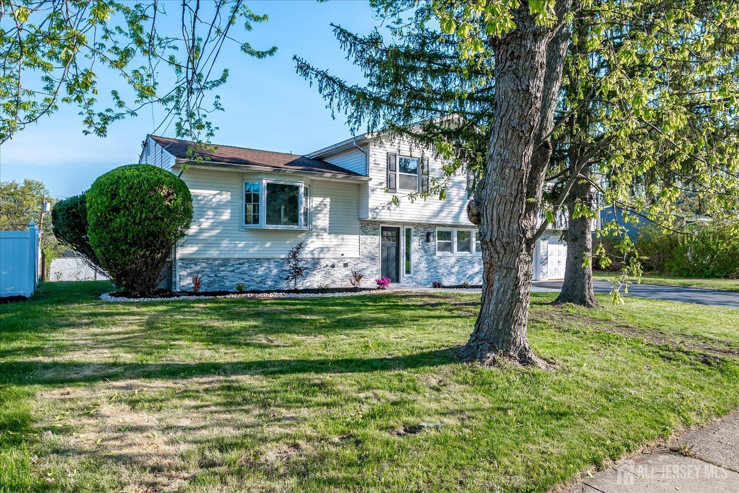 425 Ellis Parkway, Piscataway, New Jersey image 3