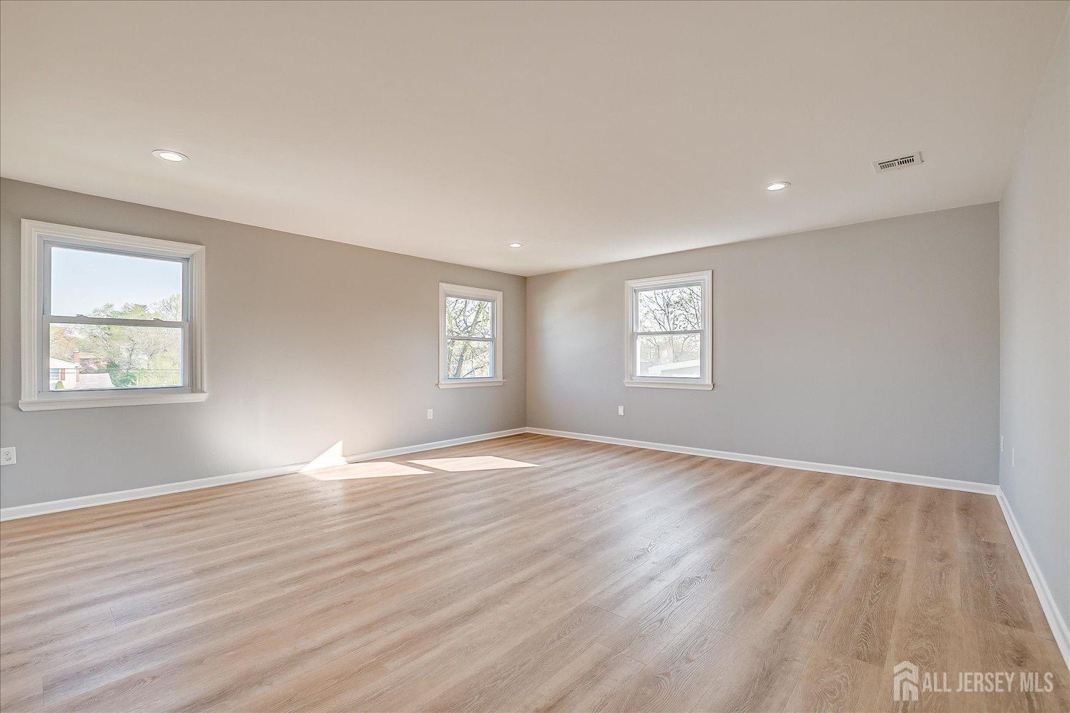 425 Ellis Parkway, Piscataway, New Jersey image 29