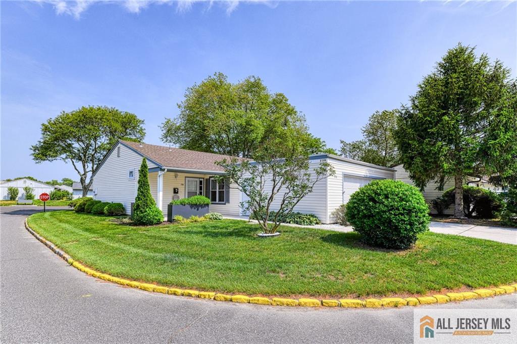 73 Chatham Drive #73A, Monroe Township, New Jersey image 1