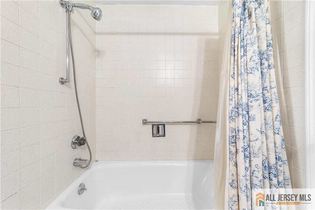 532 Old Nassau Road #532N, Monroe Township, New Jersey image 24