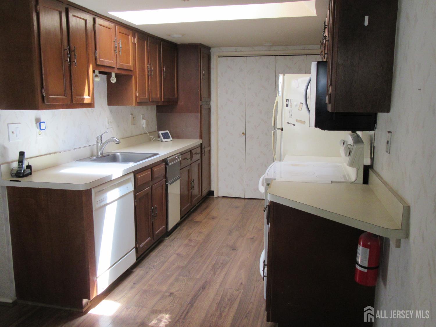 139 Cistus Plaza #A, Monroe Township, New Jersey image 4