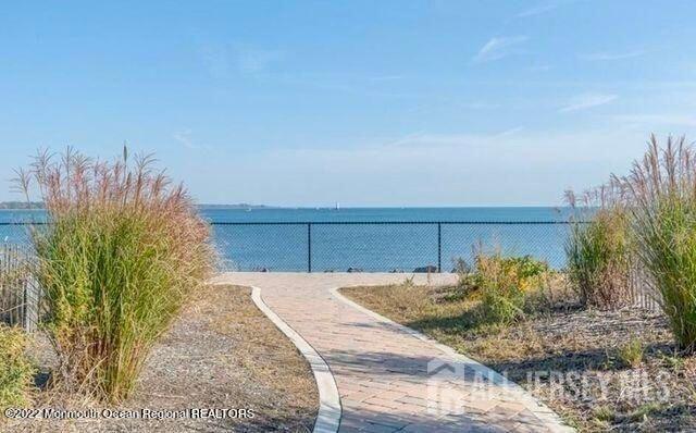7 S. Shore Drive, South Amboy, New Jersey image 32