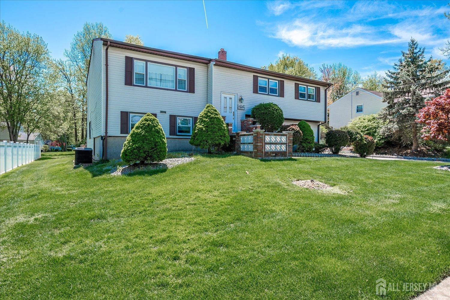 807 New Dover Road, Edison, New Jersey image 2