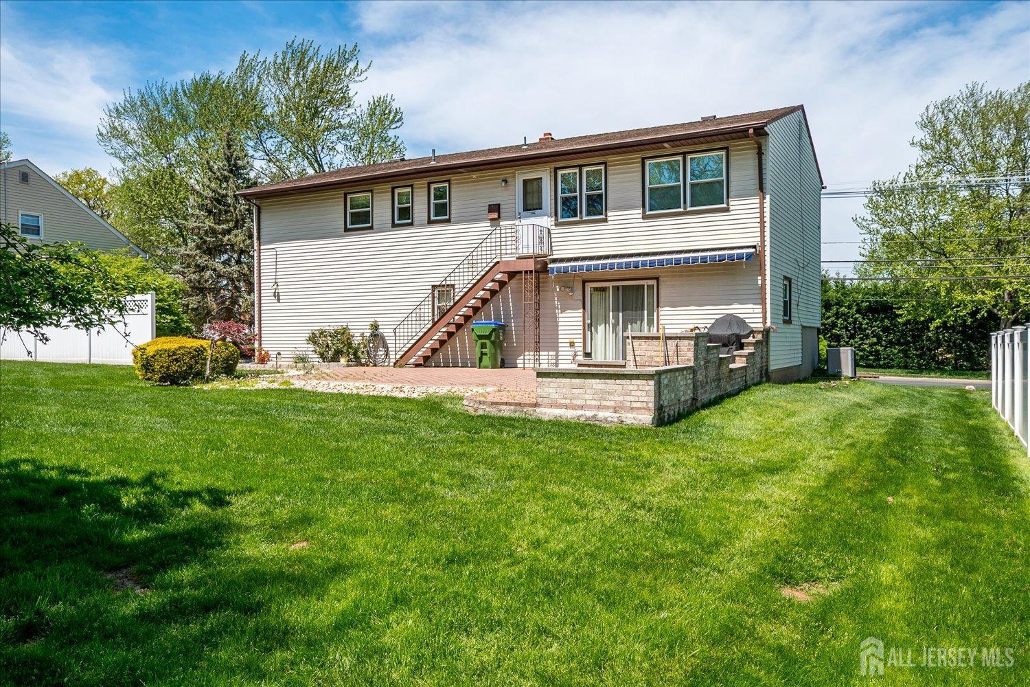 807 New Dover Road, Edison, New Jersey image 38