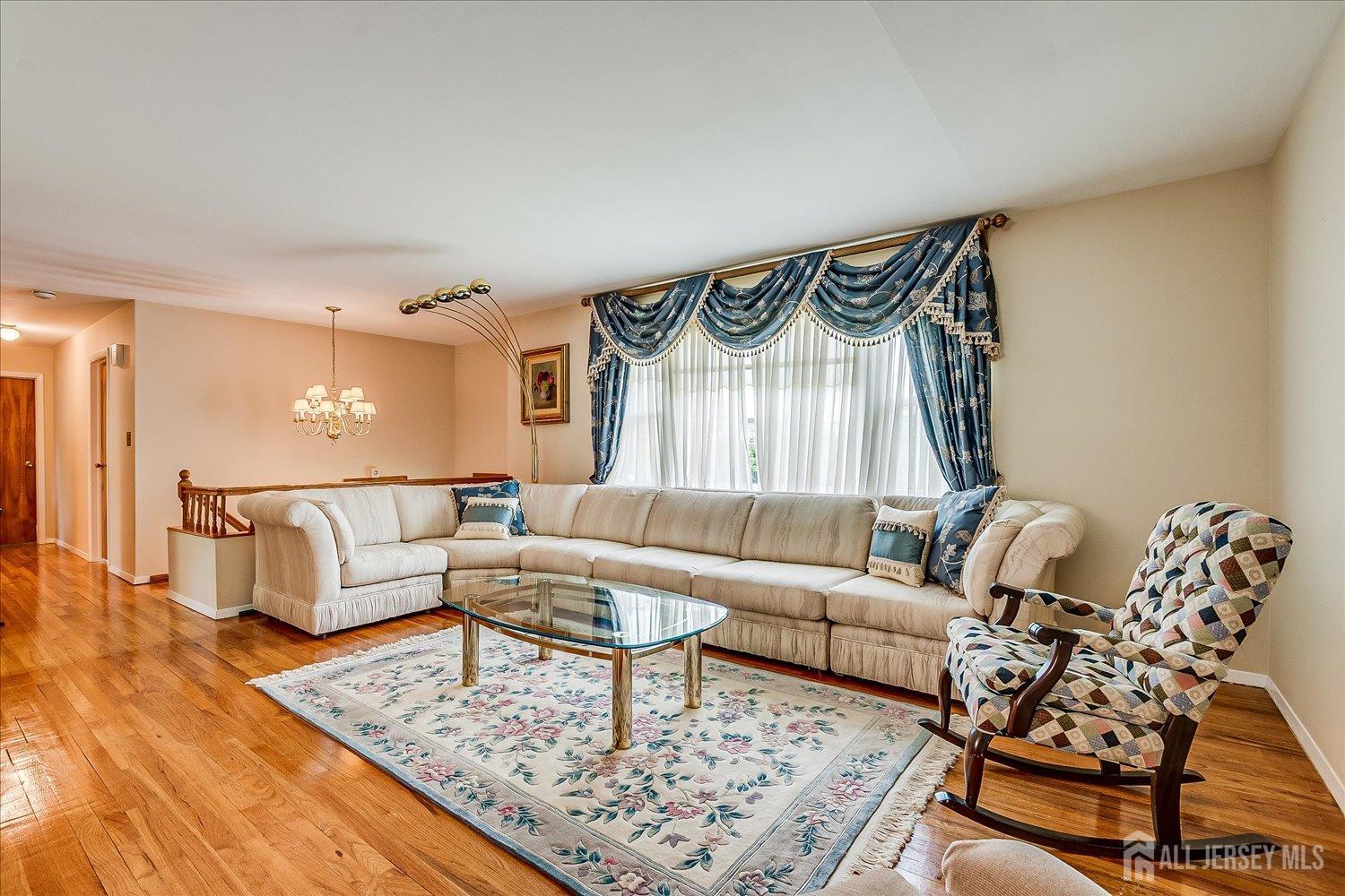 807 New Dover Road, Edison, New Jersey image 10