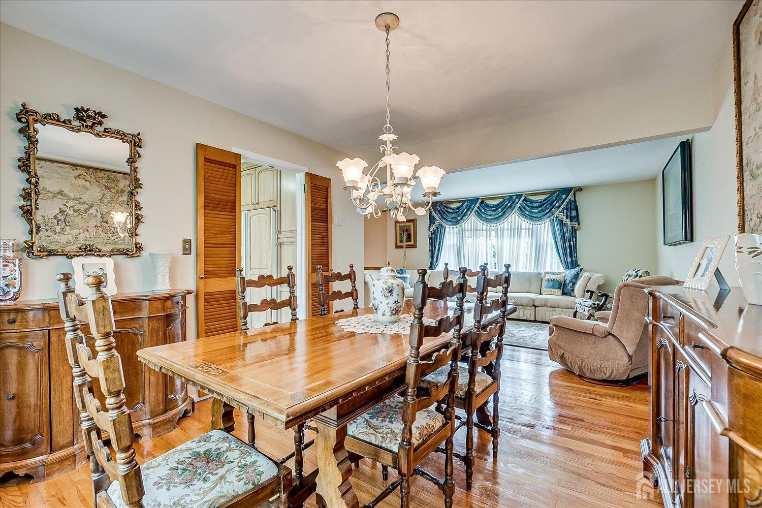 807 New Dover Road, Edison, New Jersey image 13
