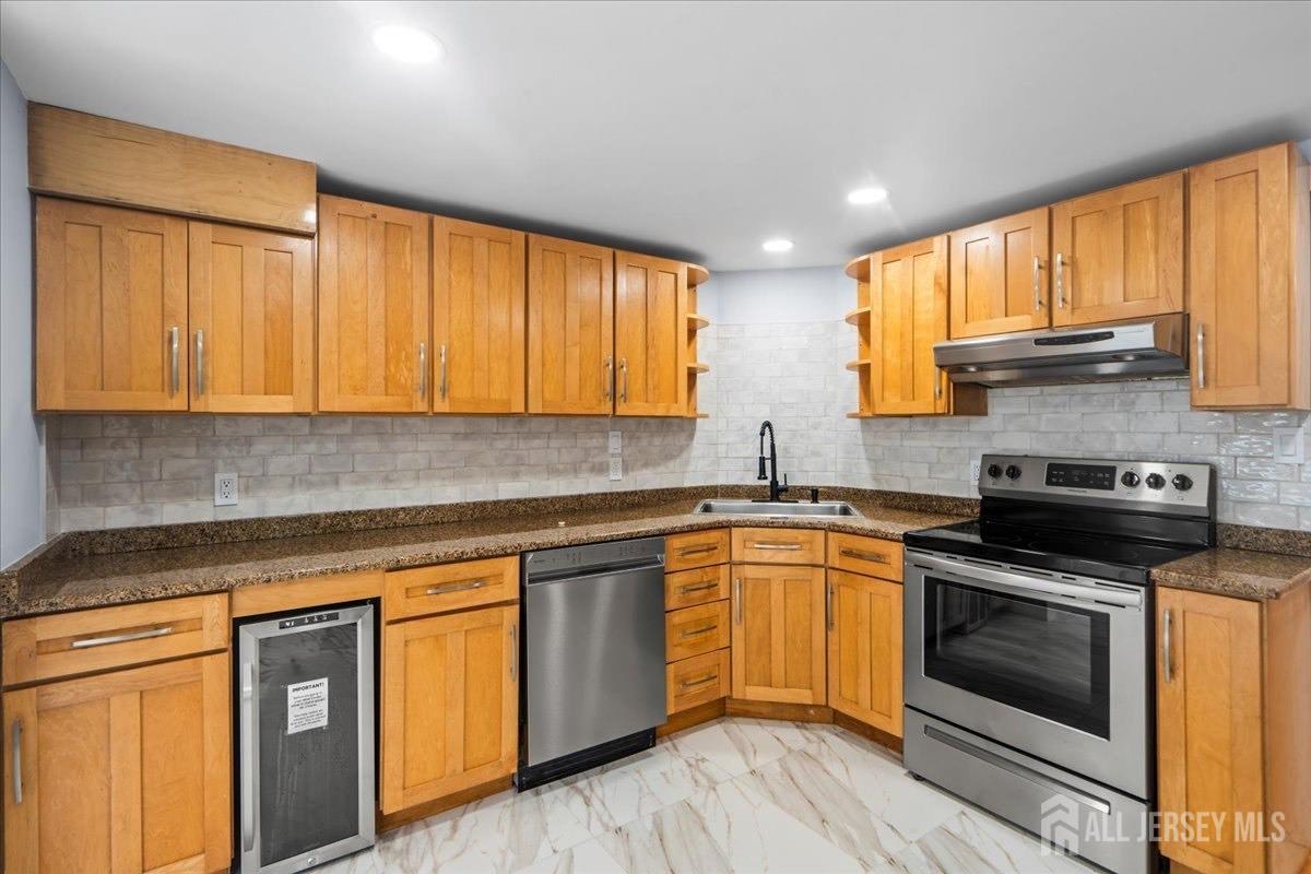 320 Texas Road, Old Bridge, New Jersey image 6