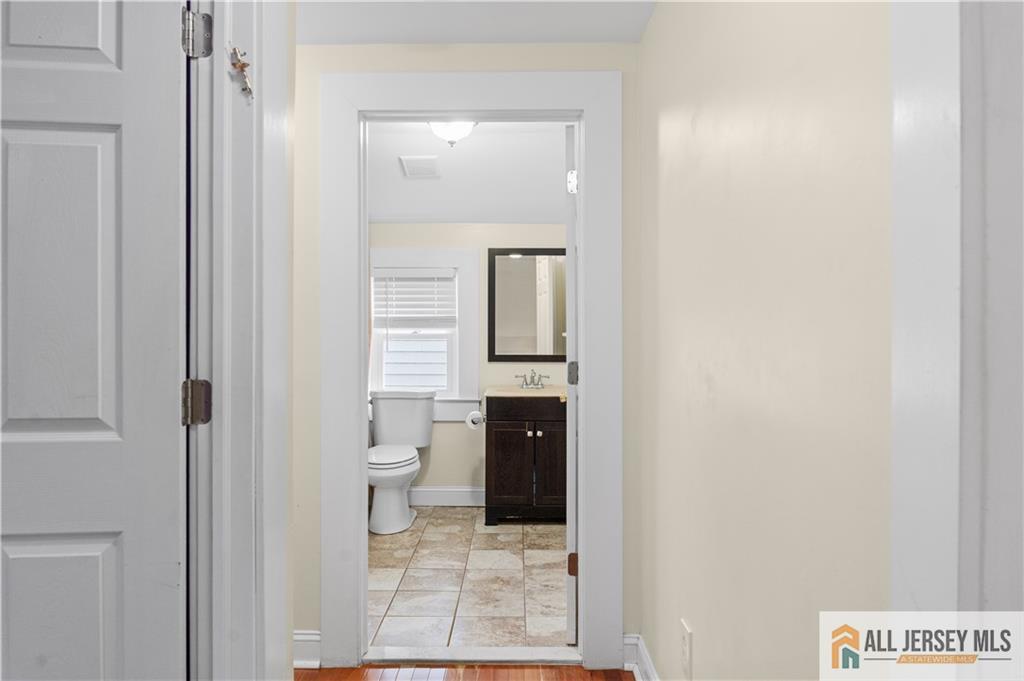 16 Lafayette Avenue, Edison, New Jersey image 22