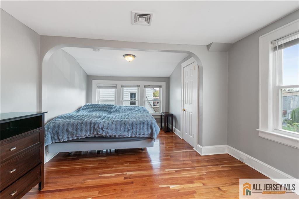 16 Lafayette Avenue, Edison, New Jersey image 41