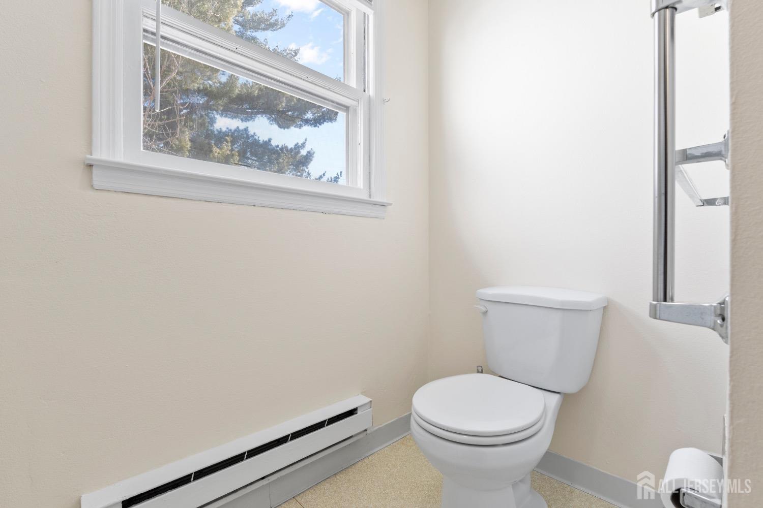 418 Onset Lane #B, Monroe Township, New Jersey image 27