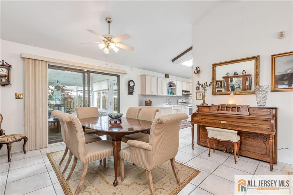 27 Atlanta Avenue, Piscataway, New Jersey image 13