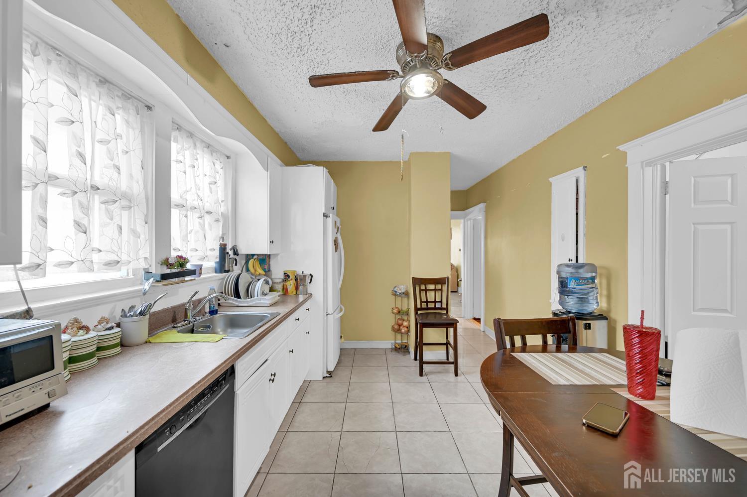 New Brunswick, New Jersey 08901, United States, ,Residential,Coming Soon,233725