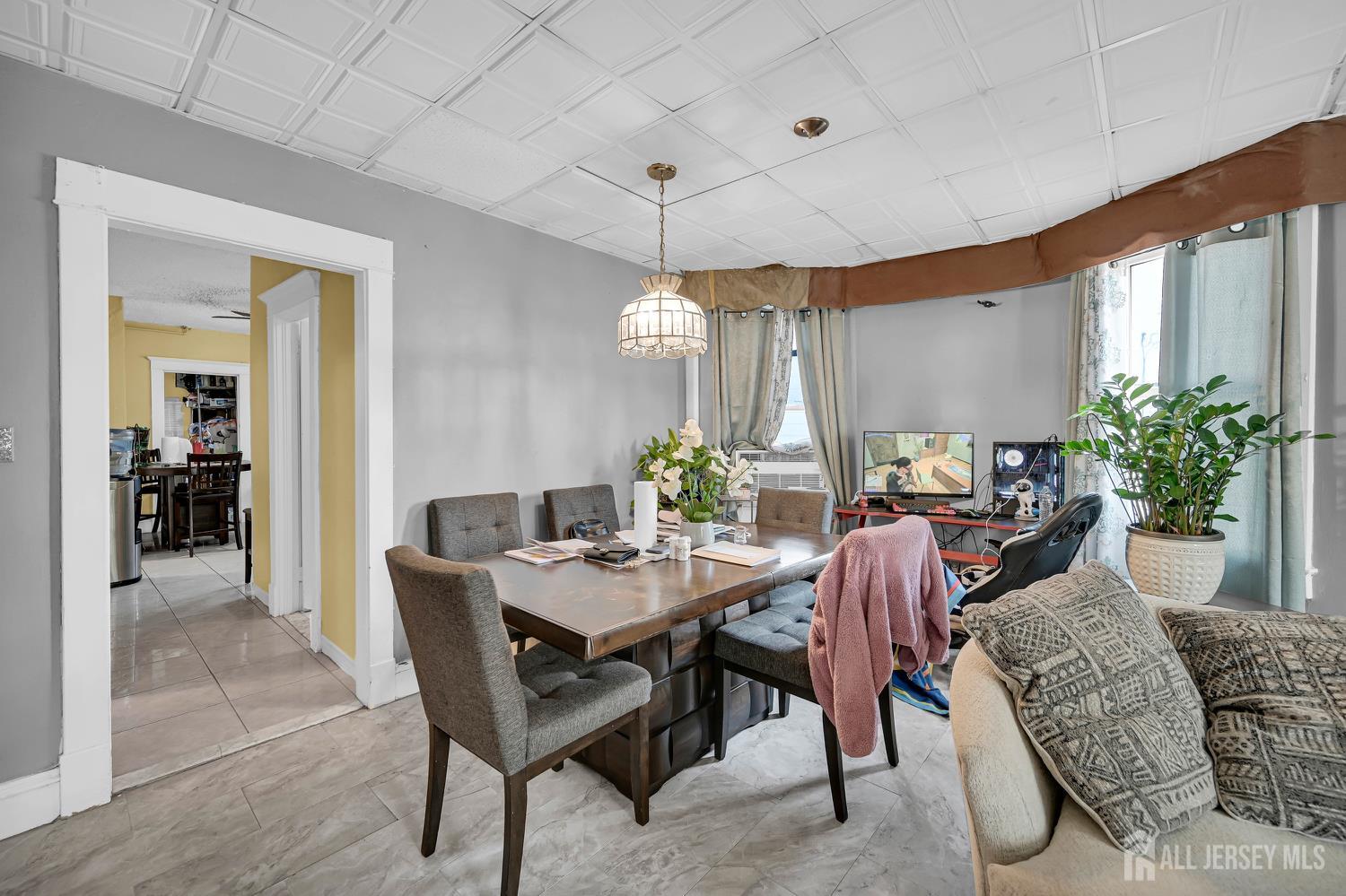 New Brunswick, New Jersey 08901, United States, ,Residential,Coming Soon,233725