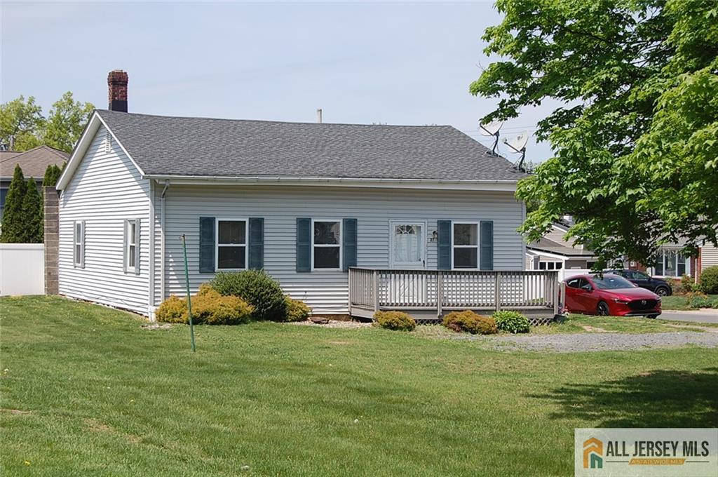 27 Kuhlthau Avenue, Milltown, New Jersey image 1