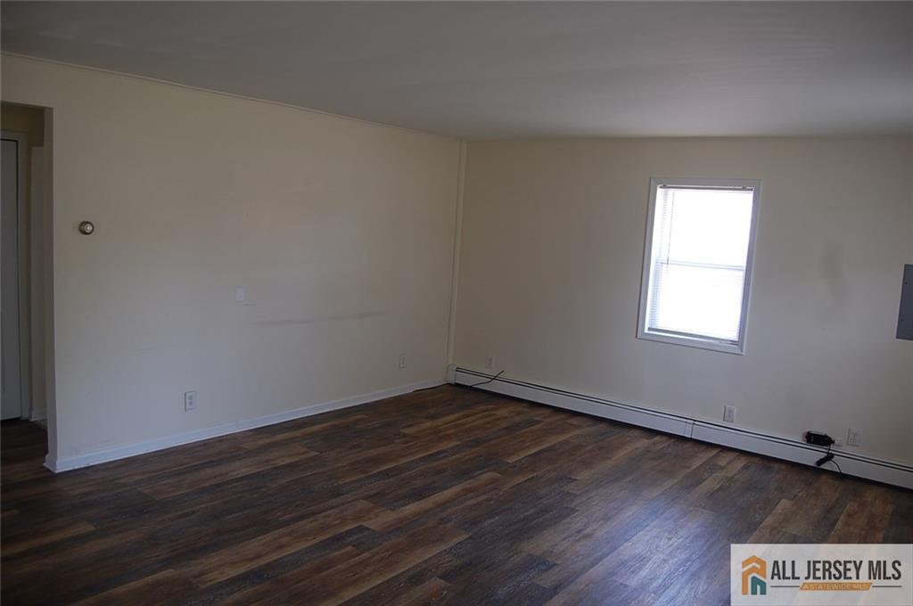 27 Kuhlthau Avenue, Milltown, New Jersey image 2
