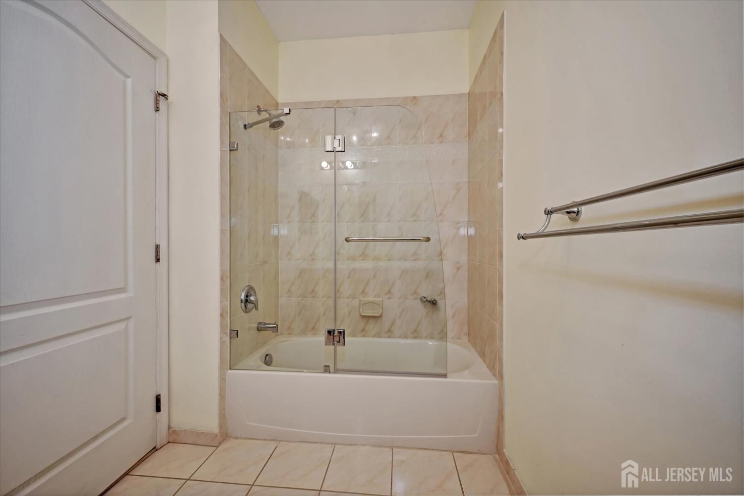 7102 Falston Circle, Old Bridge, New Jersey image 32