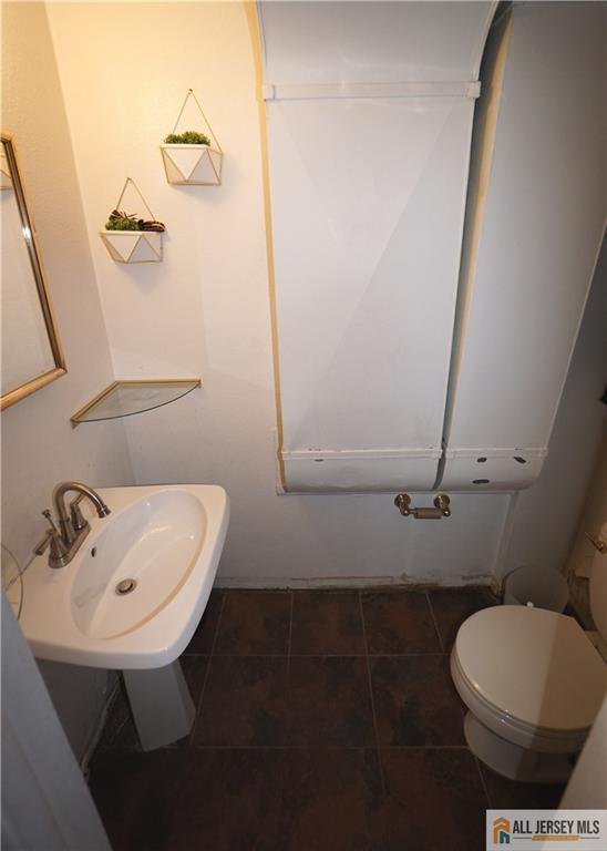 17 Wedgewood Drive, Carteret, New Jersey image 19